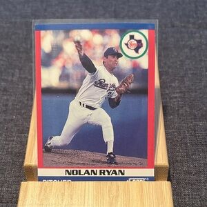Nolan Ryan Baseball Card